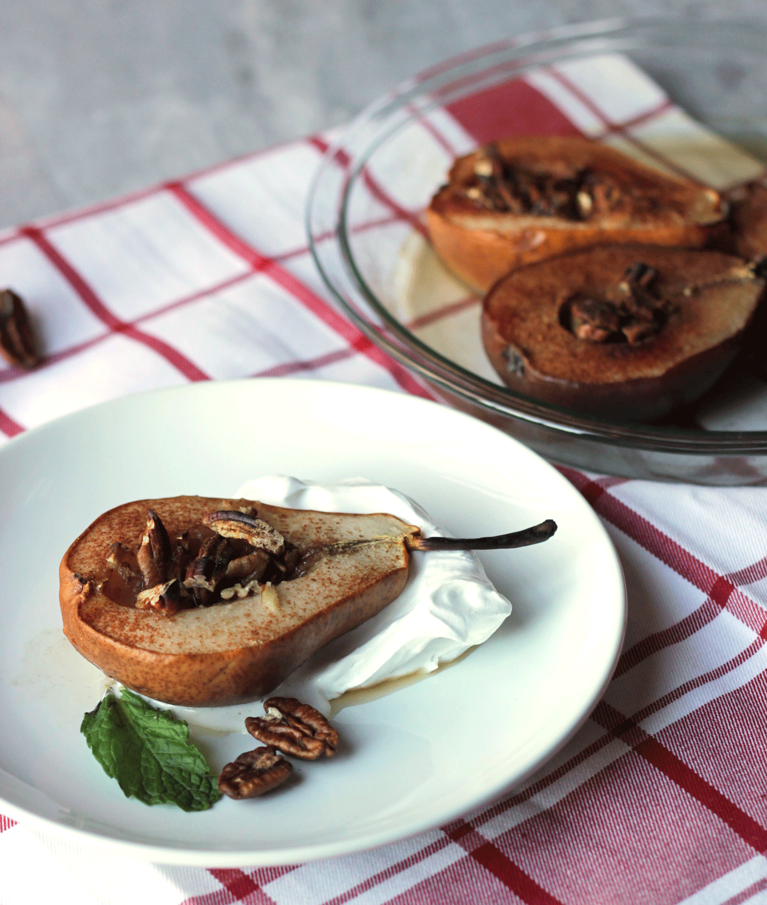 Maple Pecan Roasted Pears