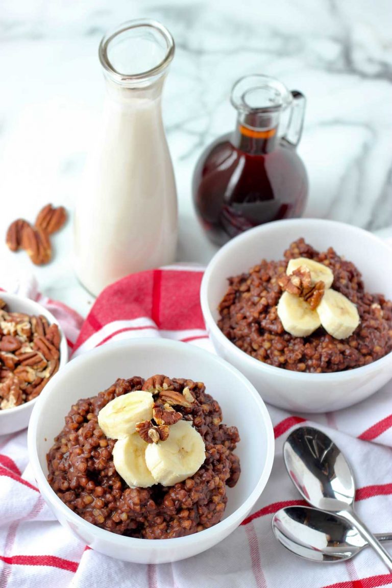 Chocolate buckwheat porridge with banana and pecans