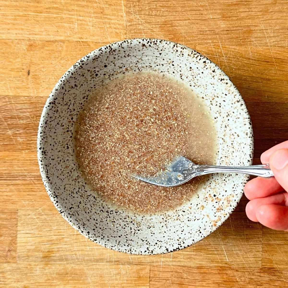 Mix flaxseed and water in small bowl to gel together for flax egg.